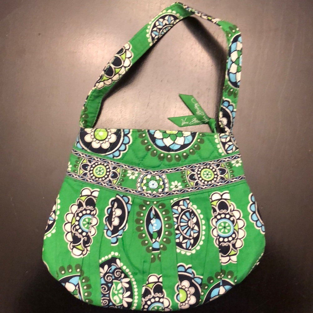 Vera Bradley Hannah purse in cupcake green *NWOT*